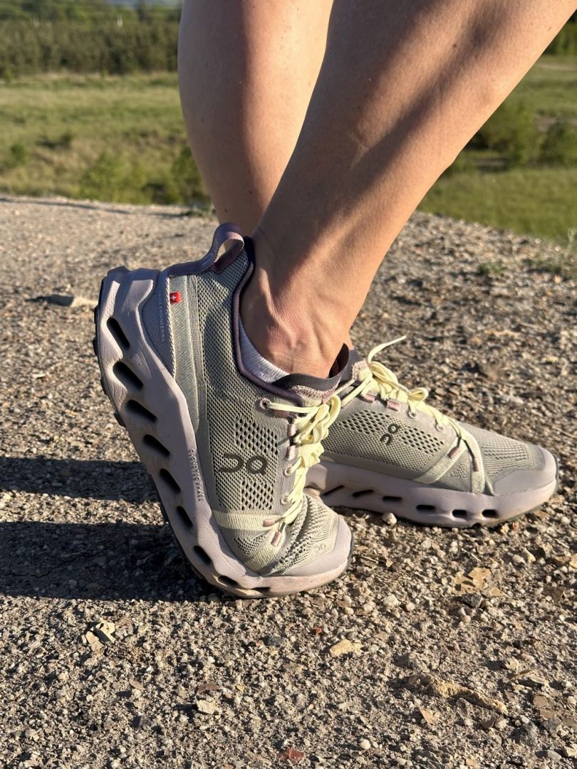 ON Cloudsurfer Trail