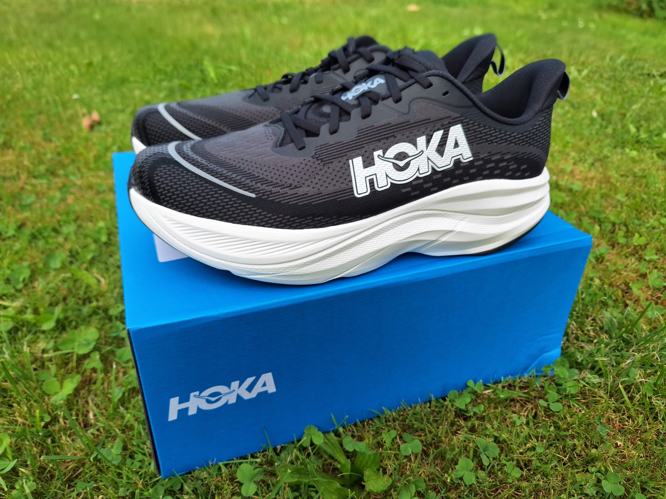 recenze HOKA Skyflow