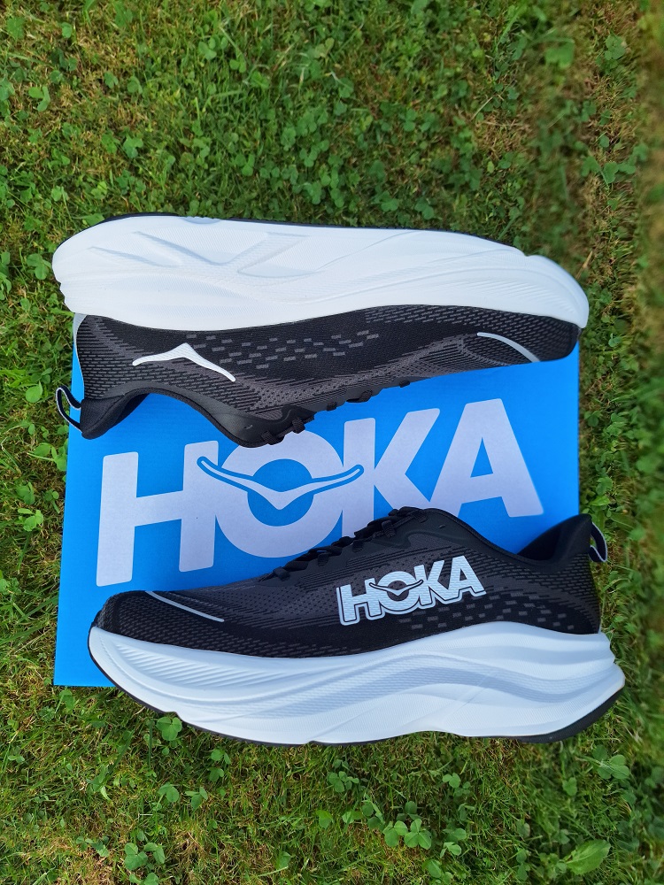 recenze HOKA Skyflow