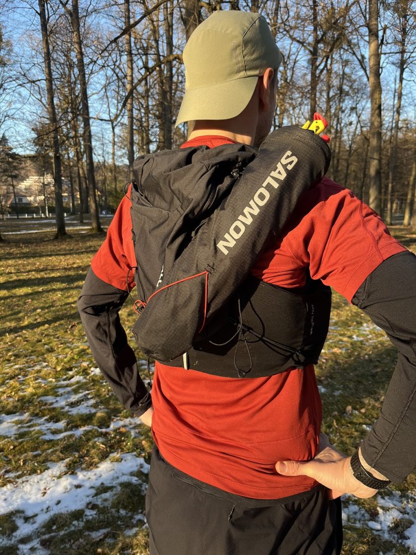 Běžecká vesta Salomon ADV SKIN 12