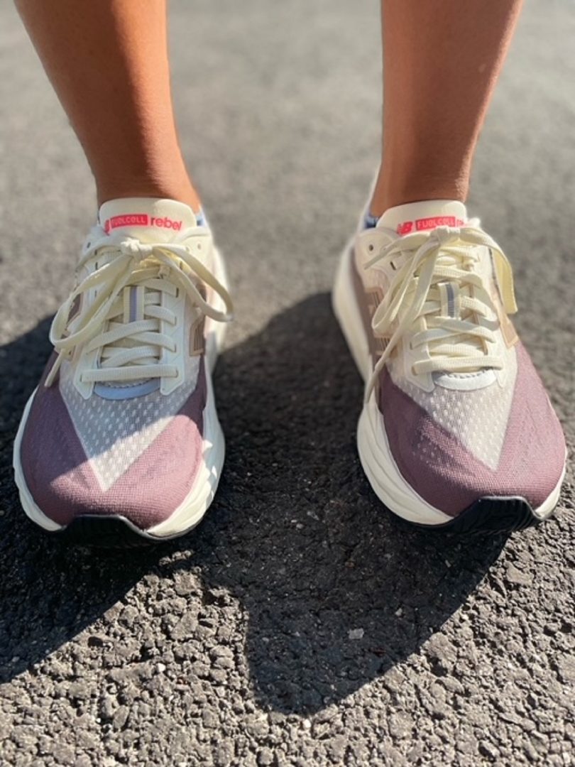 Recenze silniční běžecké boty New Balance FuelCell Rebel v5