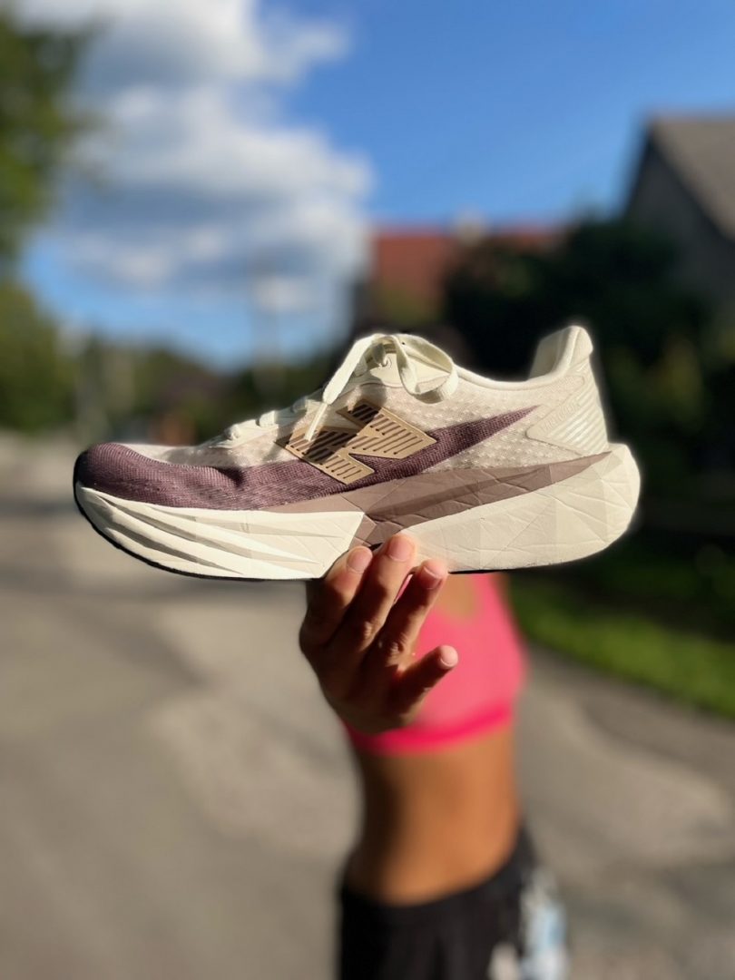 Recenze silniční běžecké boty New Balance FuelCell Rebel v5