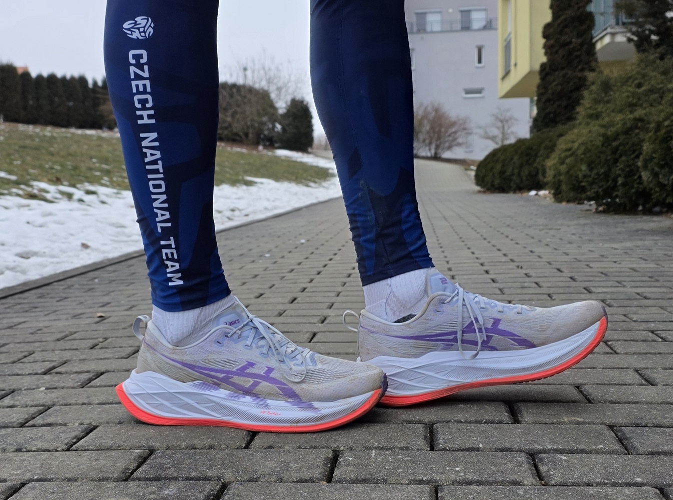 Recenze silniční běžecké boty ASICS Superblast 2