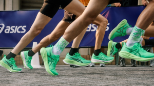 limitovaná edice běžeckých bot asics ekiden
