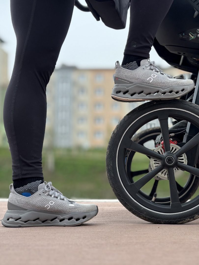 Recenze silniční běžecké boty On Cloudsurfer Max