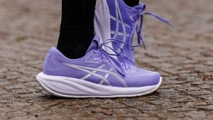 Recenze univerzálních silničních bot ASICS GEL Cumulus 28