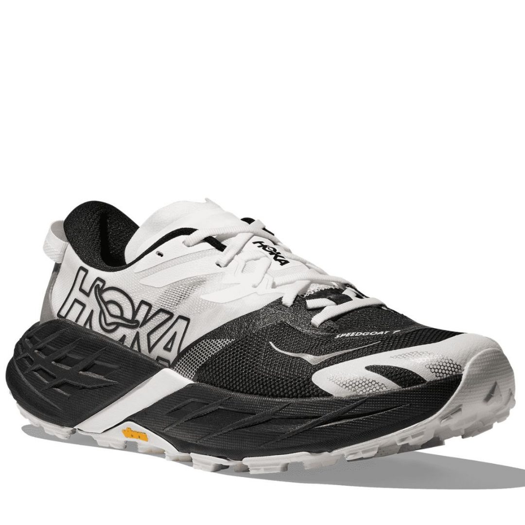 Recenze trailové boty Hoka Speedgoat 7